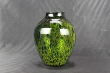 Vaso da fiori vintage in vetro