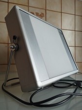 Tavolo/piano luminoso professionale reclinabile per grafica, ricalco, disegno