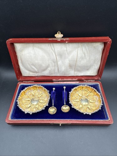 Antico set cucchiai sali