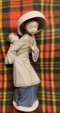 LLADRO FIGURE MADRE E