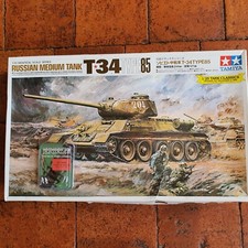 Tamiya 89569 T-34 /85 1/25 +