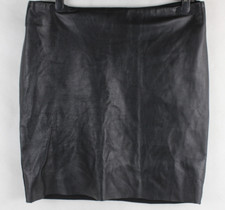 Gonna Hallhuber In Pelle Nera