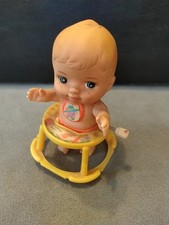 New Ray Novelty 1980/90 BAMBOLA Con GIRELLO CHE CAMMINA VINTAGE 