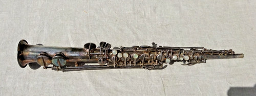 Vecchio sassofono soprano - , g