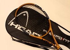 Racchetta e custodia da tennis