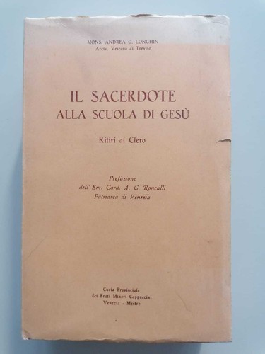 Sacerdote alla scuola di - alla,