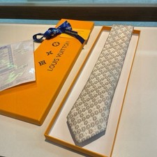 Louis Vuitton Classic Men's