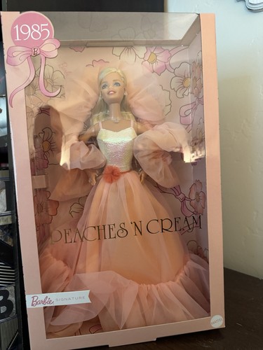 Mattel barbie signature - mattel,