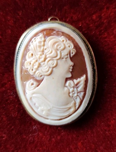 Cameo antico base di - cameo,