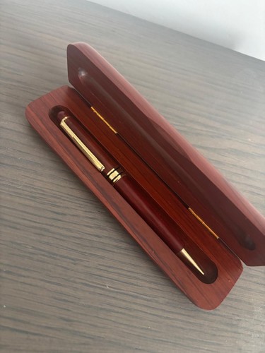 Penna sfera con - penna, custodia