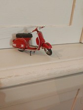 Modellino Vespa Piaggio Rally
