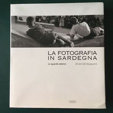 Aa Vv, LA FOTOGRAFIA IN