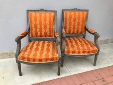 Coppia di eleganti Poltrone in