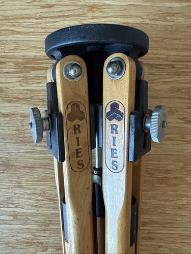 Treppiede legno viaggio - in,