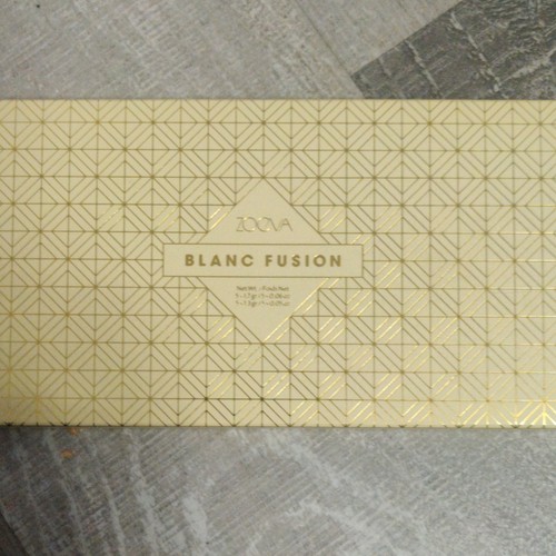 Zoeva blanc fusion palette - blanc,