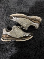 Asics gel nyc - crema, moka