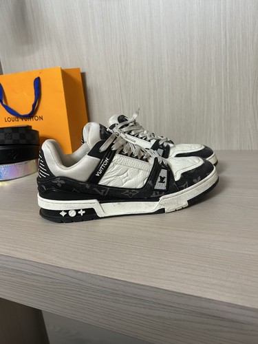 Trainer - ,