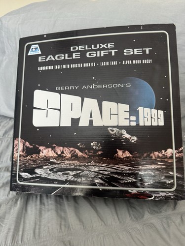 Gerry anderson space 1999 - gerry,