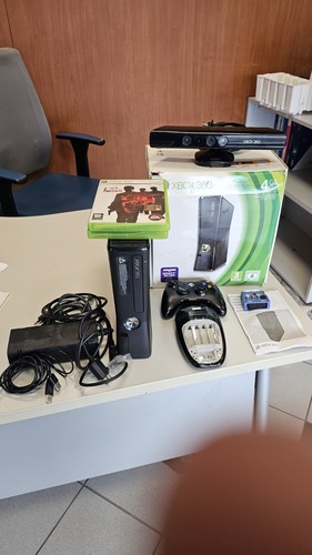 Microsoft xbox 360 slim 4gb - microsoft,