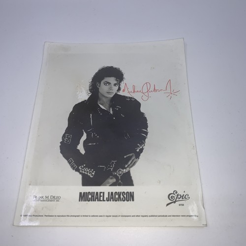 Michael jackson autographed - michael,