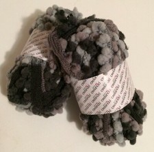 FILATO LANA PER SCIARPA VOLANT