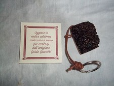 Portachiavi fatto a mano in radica calabrese dall'artigiano Guido Giacobbi
