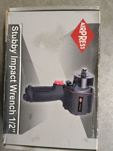 Avvitatore pneumatico - , a