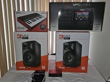 Akai Professional MPC Live II