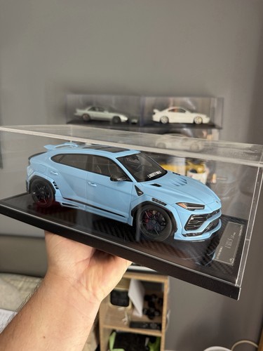 Lbwk lamborghini urus - 1/18,
