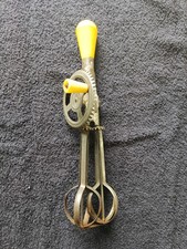 Frusta a manovella sbattitore frullino a mano, vintage da collezione , 1960