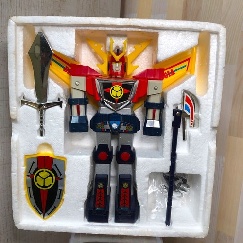 Popy chogokin daioja - popy,
