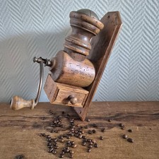 Macinacaffè da parete in