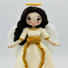 Bambola all'uncinetto angelo