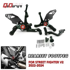 Set pedaliera poggiapiedi moto