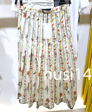 GONNA ZARA NUOVA DONNA VITA