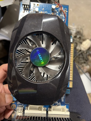 Gigabyte n450 1gi nvidia - gigabyte, gv-n450-1gi