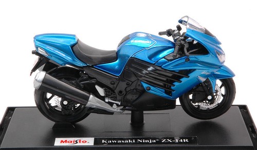 Maisto moto kawasaki - 1/18,