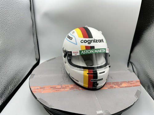 Vettel mini cascos amr22 - vettel,