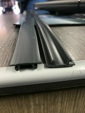 PROFILO GUARNIZIONE DI GOMMA INFERIORE PER BARRE MENABO' ANTIVENTO - ANTI RUMORE