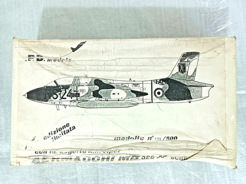 Models aermacchi mb326k - p.d.,
