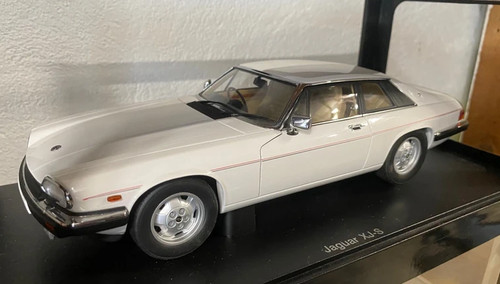 Autoart jaguar s - jaguar, xj-s