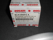 NUOVO ORIGINALE DUCATI MONSTER S2 S4 RH GANCIO POGGIAPIEDI POSTERIORE 82410691A