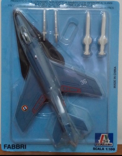 Modellino aereo militare - modellino,