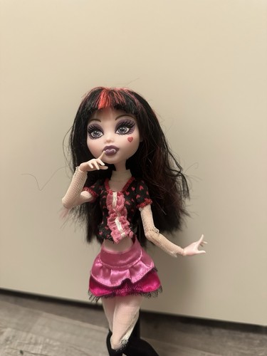 Bambola monster high - monster,