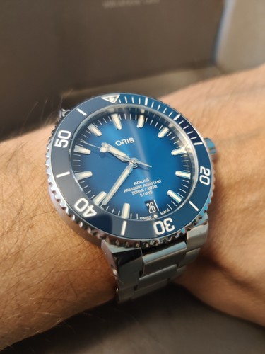 Oris aquis date calibre 400 - oris, 400–