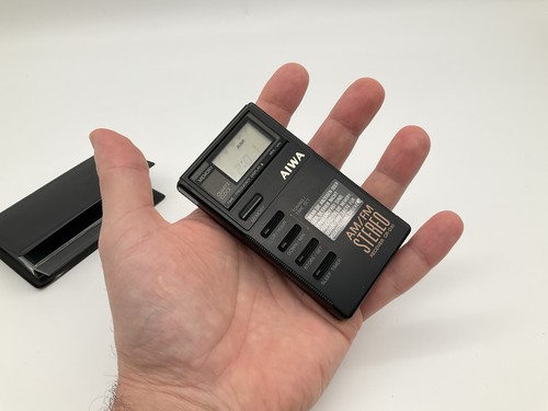 Aiwa d10 mini radio - -,