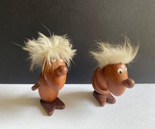 Personaggi in legno di teak