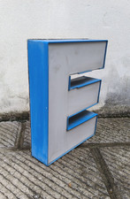 Lettera " E " da vecchia