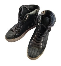 Sneakers Crime London 