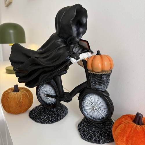 Maxx halloween ghoul ghost - maxx,